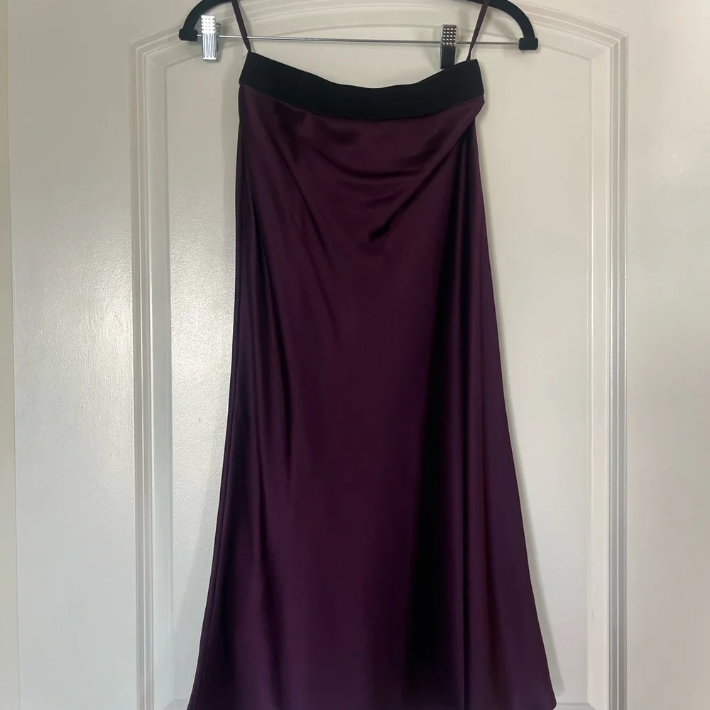 NWOT Quince Deep Orchid Purple Washable Silk Midi Skirt XS - Picture 3 of 6